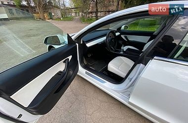 Седан Tesla Model 3 2019 в Днепре