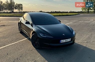Седан Tesla Model 3 2024 в Киеве