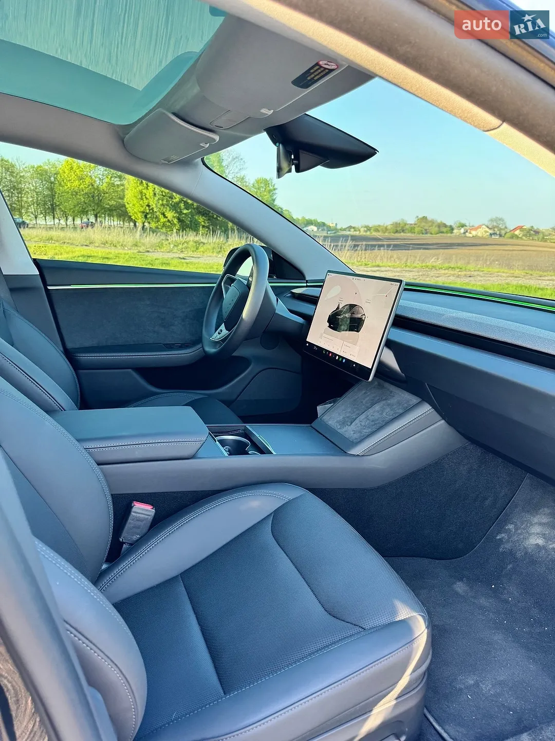 2024 Tesla Model 3 - мініатюра 12