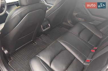 Седан Tesla Model 3 2020 в Ивано-Франковске