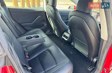 Седан Tesla Model 3 2019 в Луцке