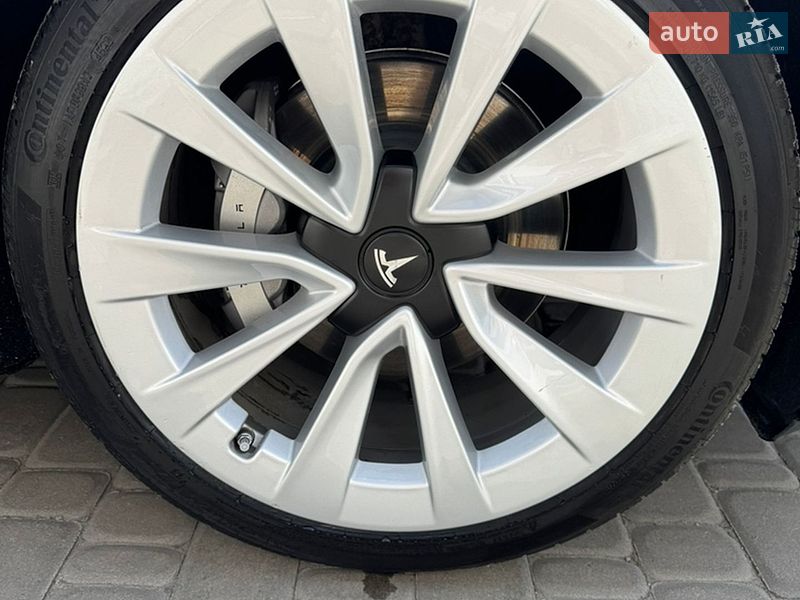 Седан Tesla Model 3 2023 в Софиевской Борщаговке