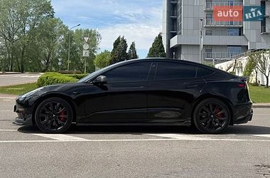 Седан Tesla Model 3 2019 в Києві