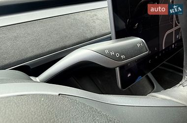 Седан Tesla Model 3 2019 в Києві