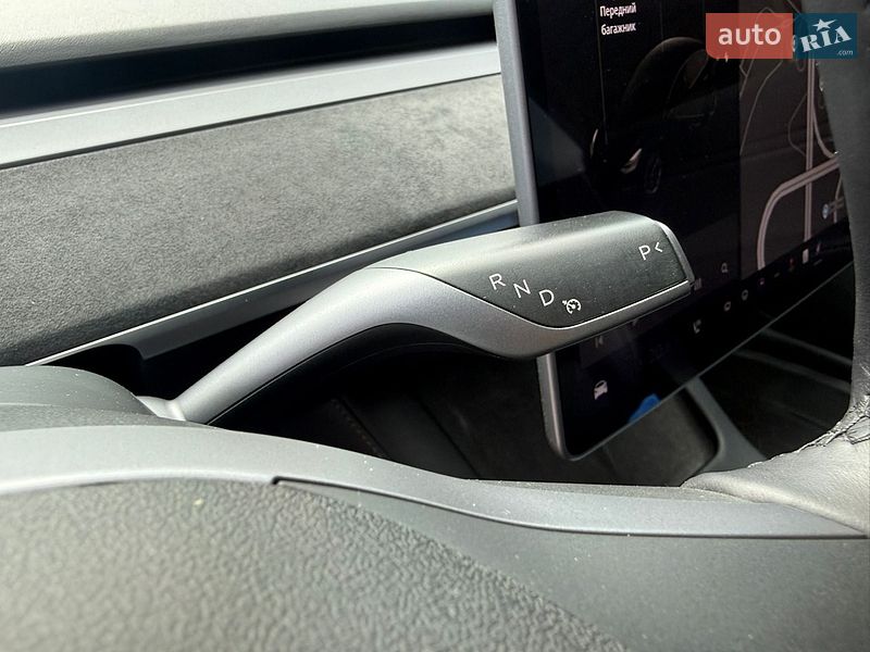 Седан Tesla Model 3 2019 в Києві