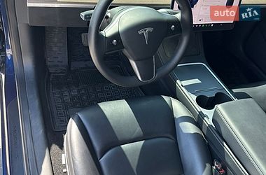 Седан Tesla Model 3 2023 в Харкові