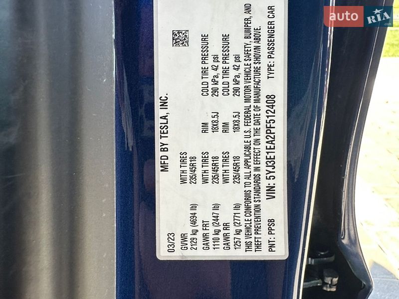 Седан Tesla Model 3 2023 в Харкові