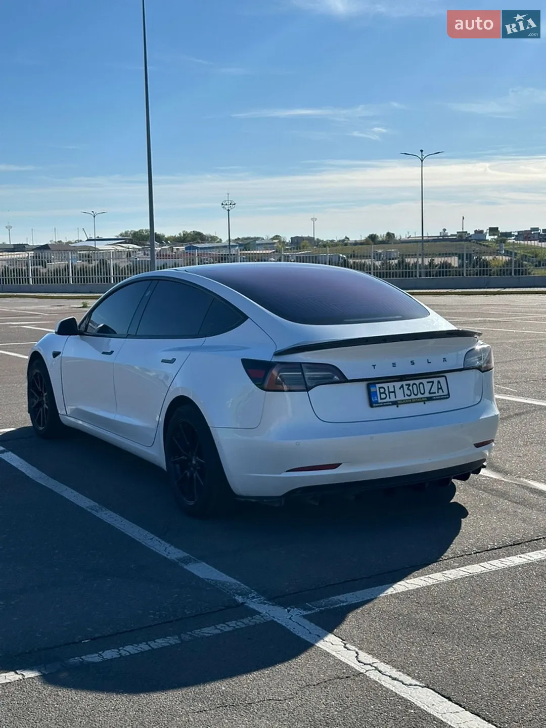 2017 Tesla Model 3 - мініатюра 6
