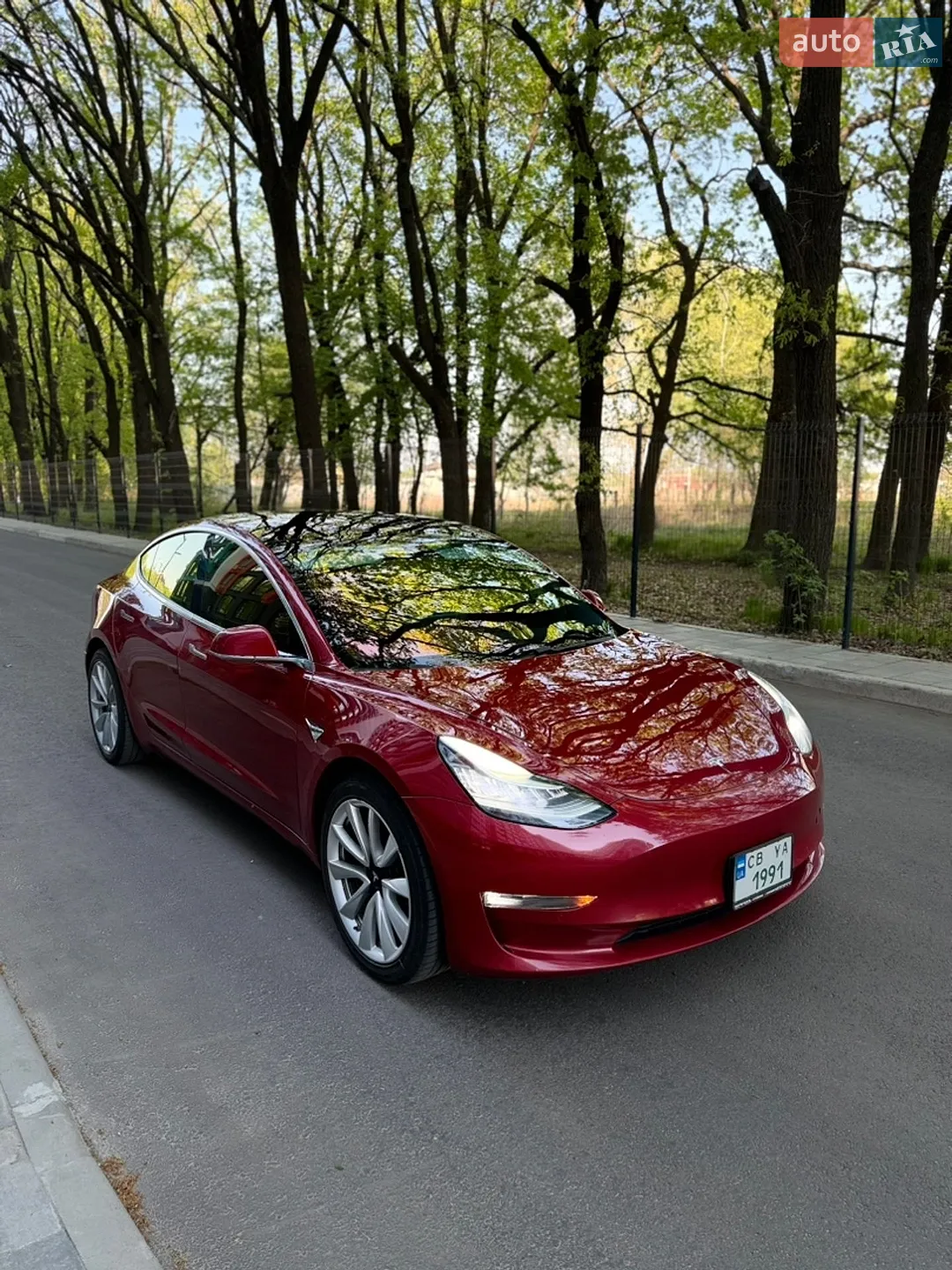 2018 Tesla Model 3 - мініатюра 3