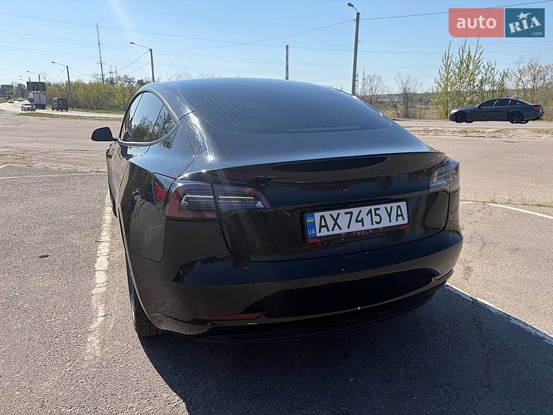 Седан Tesla Model 3 2019 в Харькове
