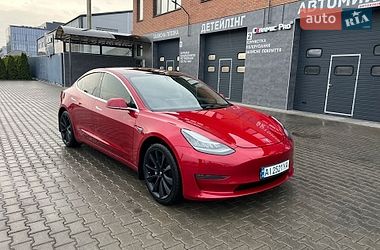 Седан Tesla Model 3 2018 в Гребенках