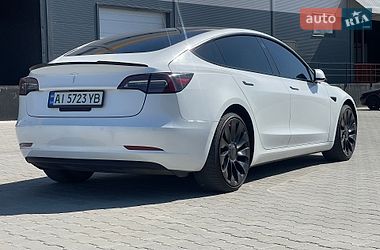 Седан Tesla Model 3 2022 в Киеве