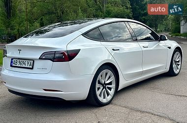 Седан Tesla Model 3 2021 в Вінниці
