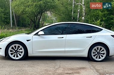 Седан Tesla Model 3 2021 в Вінниці