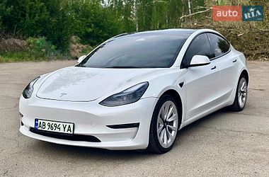Седан Tesla Model 3 2021 в Вінниці