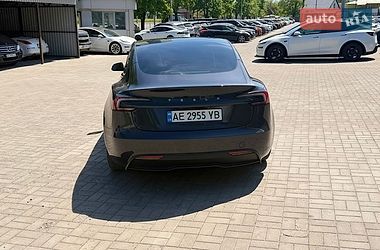 Седан Tesla Model 3 2024 в Днепре
