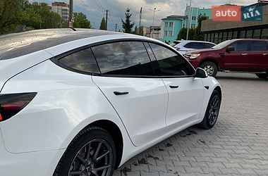 Седан Tesla Model 3 2021 в Каменец-Подольском