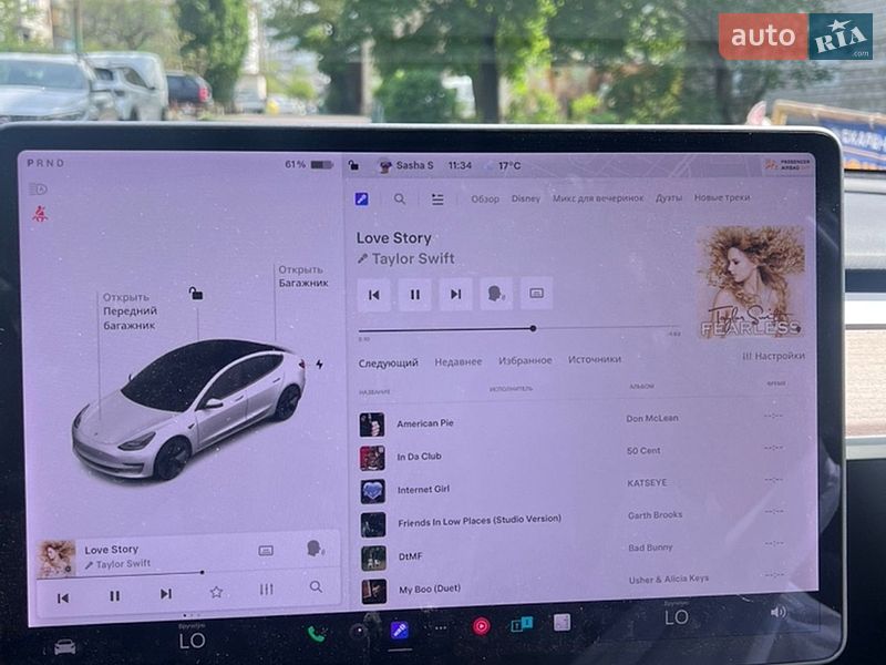 Седан Tesla Model 3 2021 в Киеве