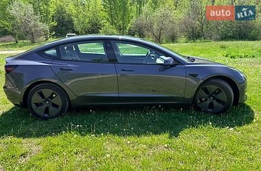 Седан Tesla Model 3 2023 в Днепре