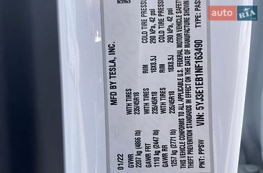 Седан Tesla Model 3 2022 в Киеве