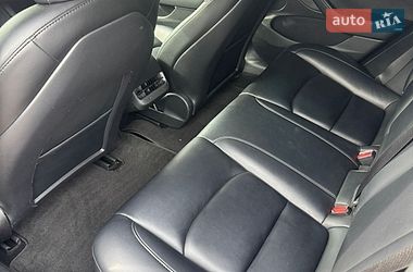 Седан Tesla Model 3 2022 в Киеве