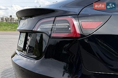 Седан Tesla Model 3 2018 в Виноградове фото 10 Седан Tesla Model 3 2018 в Виноградове