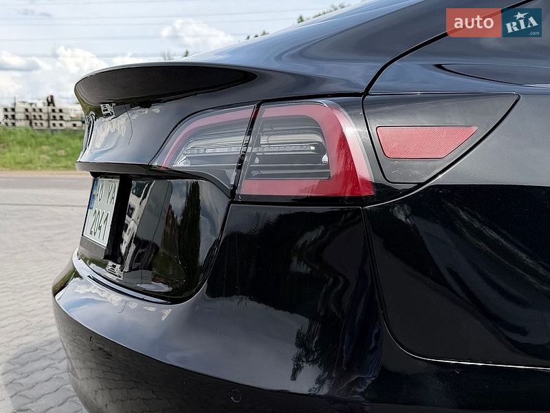 Седан Tesla Model 3 2018 в Виноградове фото 10 Седан Tesla Model 3 2018 в Виноградове
