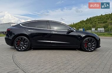 Седан Tesla Model 3 2018 в Виноградове фото 14 Седан Tesla Model 3 2018 в Виноградове