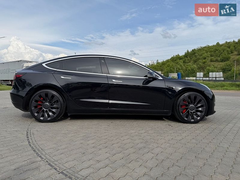 Седан Tesla Model 3 2018 в Виноградове фото 14 Седан Tesla Model 3 2018 в Виноградове