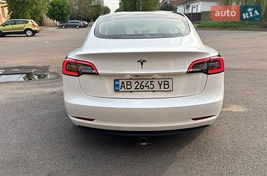 Седан Tesla Model 3 2022 в Черкассах