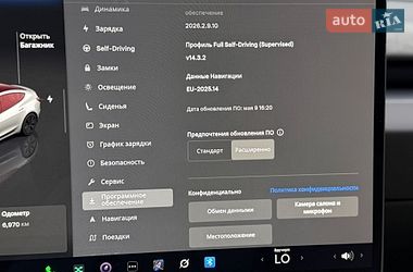 Седан Tesla Model 3 2025 в Дубно