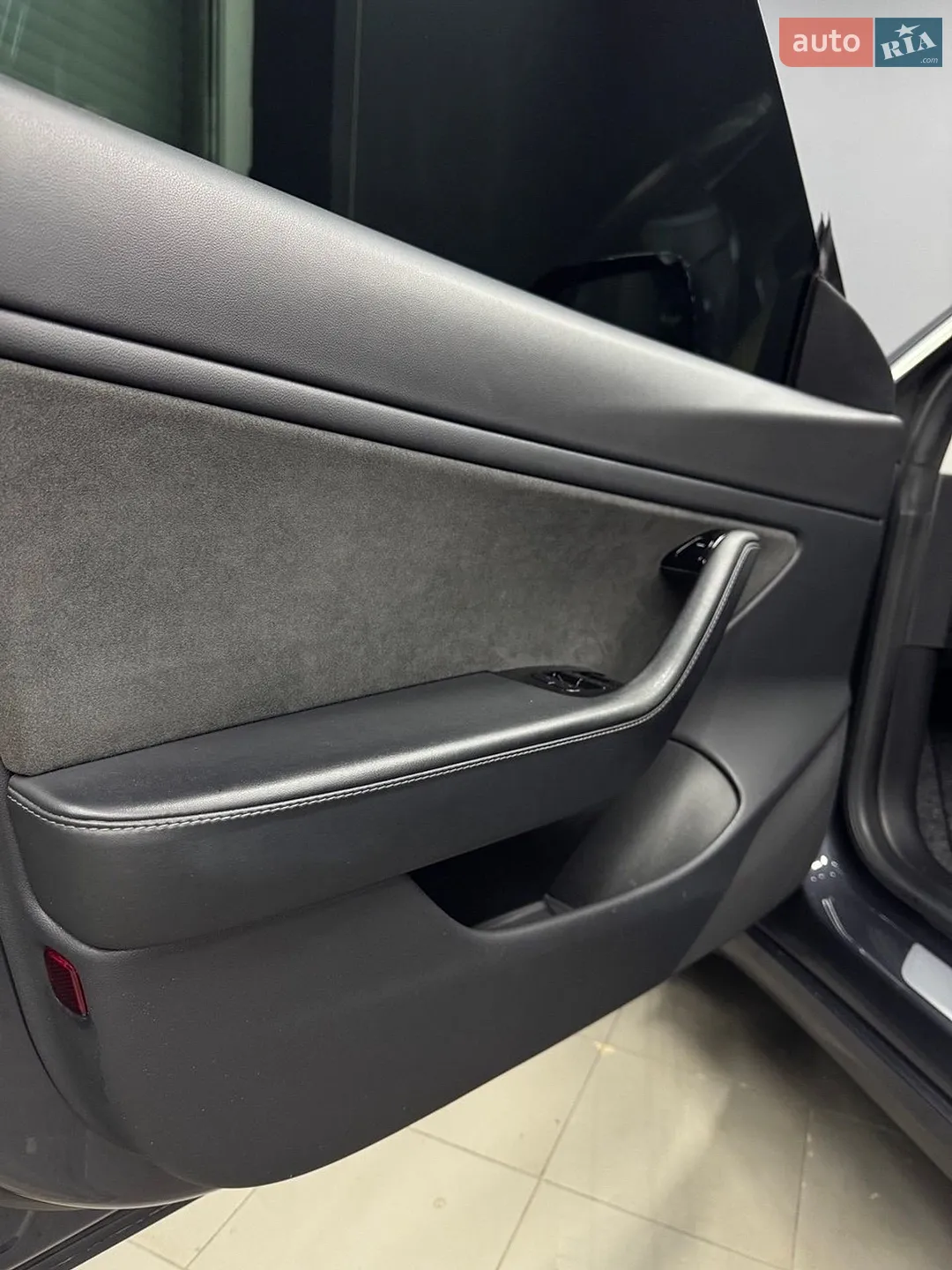 2019 Tesla Model 3 - мініатюра 13
