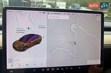 Седан Tesla Model 3 2019 в Коломые