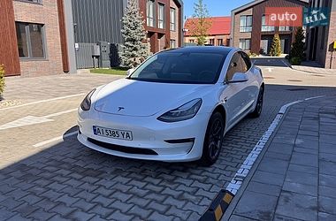 Седан Tesla Model 3 2019 в Києві
