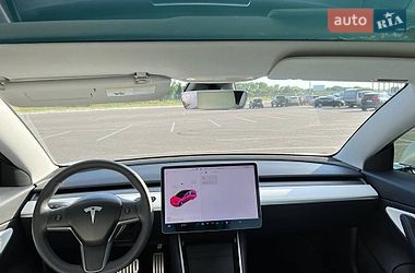 Седан Tesla Model 3 2020 в Запорожье