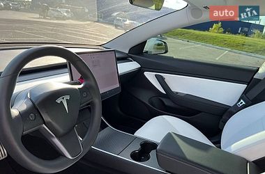 Седан Tesla Model 3 2020 в Запорожье