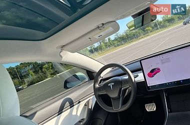 Седан Tesla Model 3 2020 в Запорожье