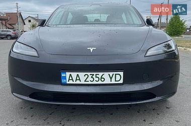 Седан Tesla Model 3 2025 в Києві