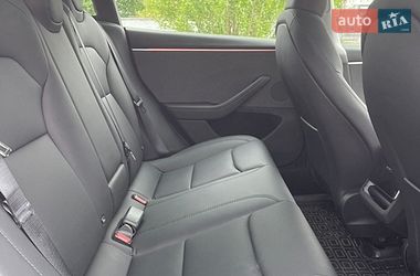 Седан Tesla Model 3 2025 в Києві