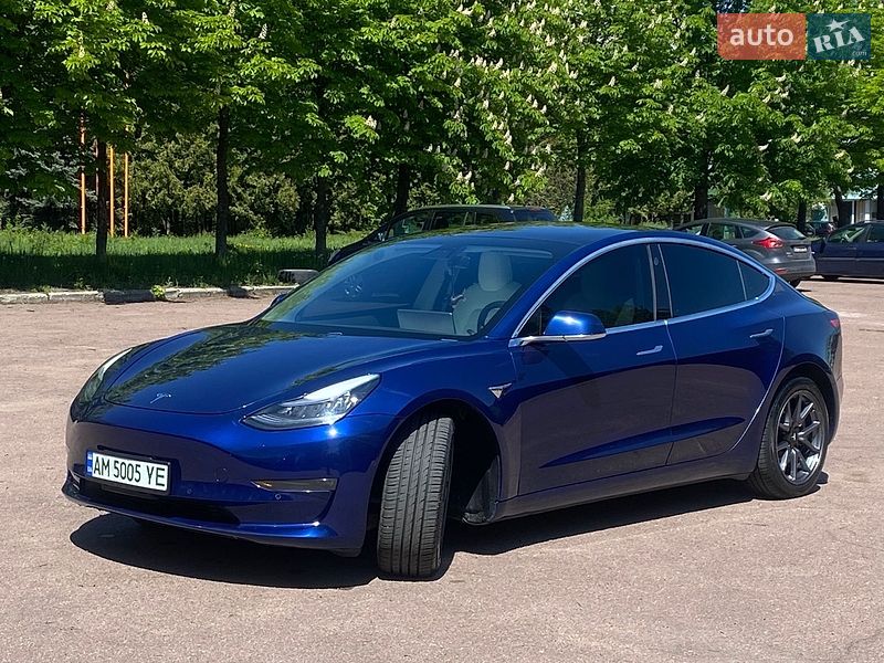 Седан Tesla Model 3 2019 в Киеве фото 20 Седан Tesla Model 3 2019 в Киеве