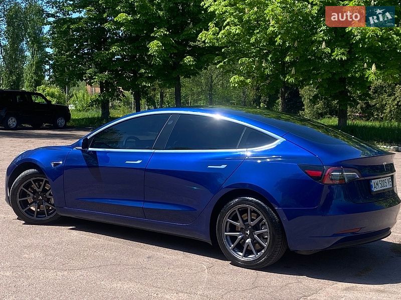 Седан Tesla Model 3 2019 в Киеве фото 26 Седан Tesla Model 3 2019 в Киеве