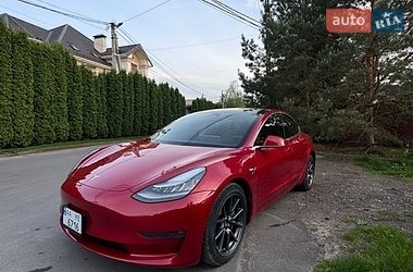 Седан Tesla Model 3 2018 в Киеве фото 2 Седан Tesla Model 3 2018 в Киеве