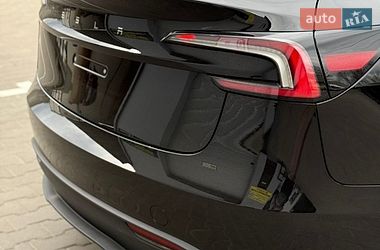 Седан Tesla Model 3 2025 в Луцьку
