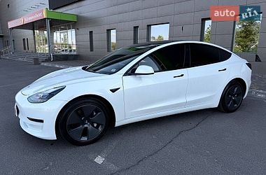 Седан Tesla Model 3 2022 в Кривому Розі