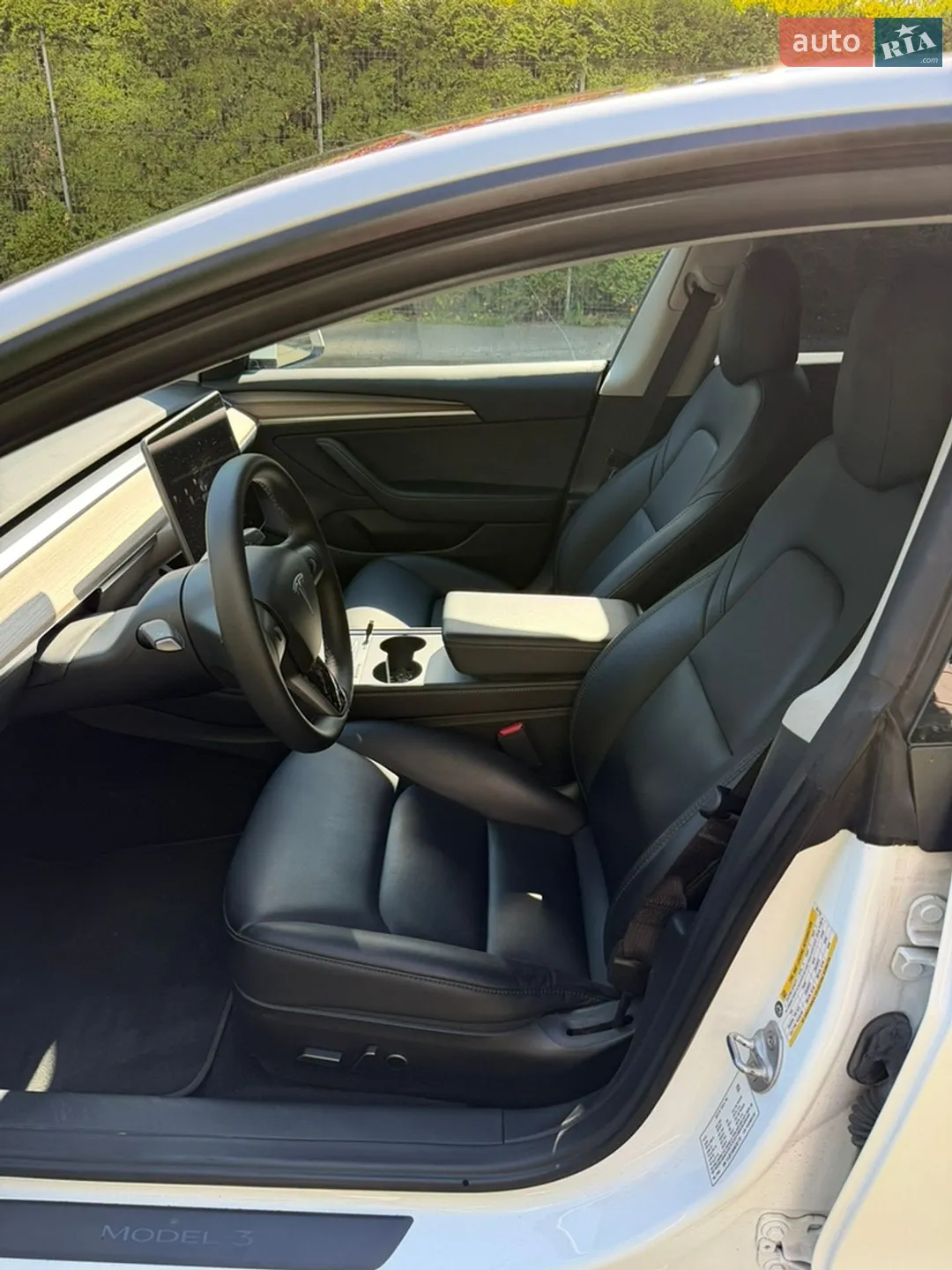 2022 Tesla Model 3 - мініатюра 11