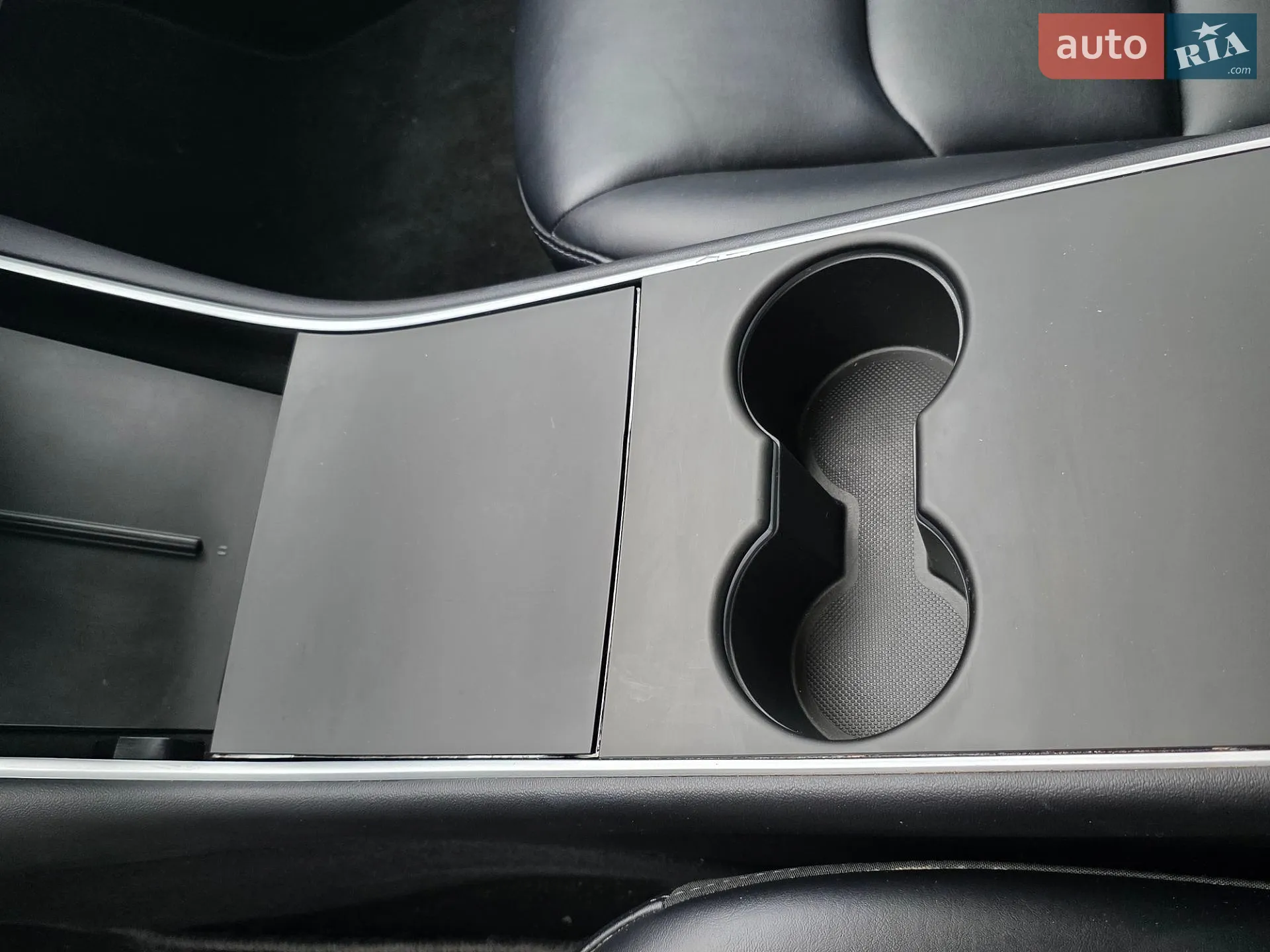 2018 Tesla Model 3 - мініатюра 13