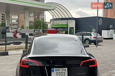 Седан Tesla Model 3 2018 в Харькове