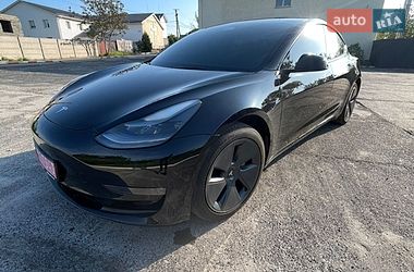 Седан Tesla Model 3 2022 в Кривом Роге
