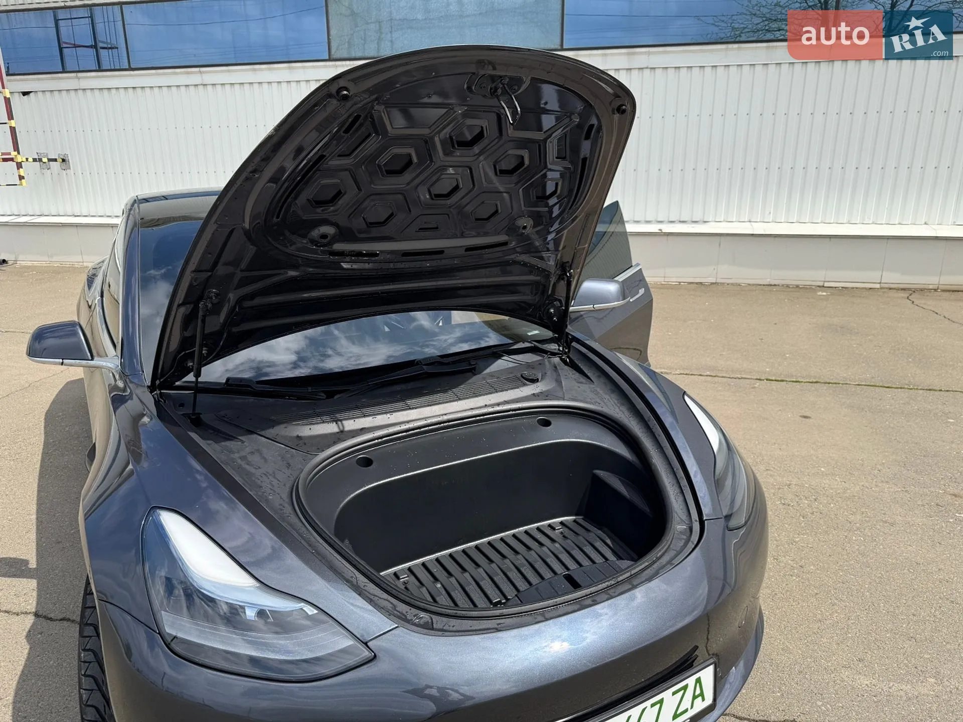 2020 Tesla Model 3 - мініатюра 18