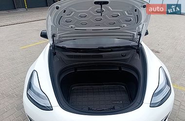 Седан Tesla Model 3 2019 в Белой Церкви